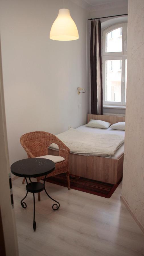 Pit Stop Hostel Πόζναν Εξωτερικό φωτογραφία