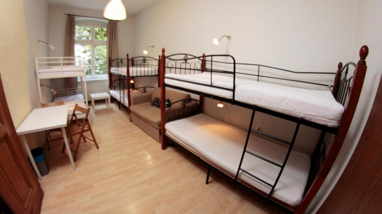 Pit Stop Hostel Πόζναν Εξωτερικό φωτογραφία